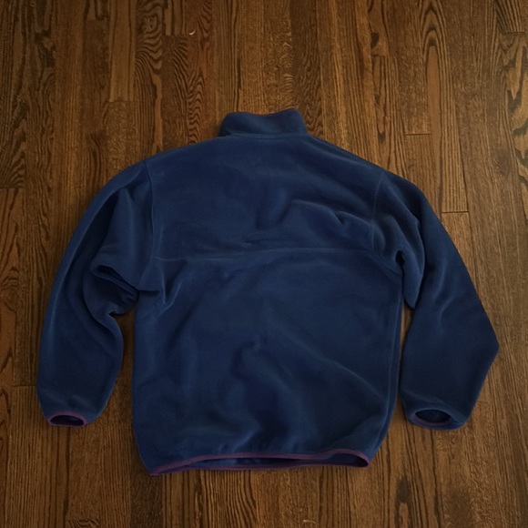 Patagonia fleece button up sweater - Picture 3 of 3